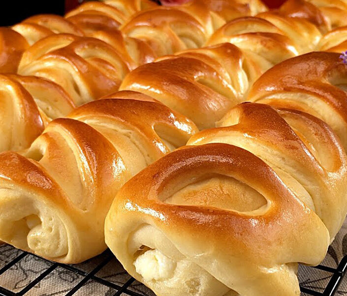 Chifle cu branza de vaci