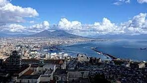 Napoli orasul contrastelor