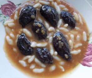 Mancare de prune