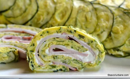 Rulada de dovlecei cu branza si sunca